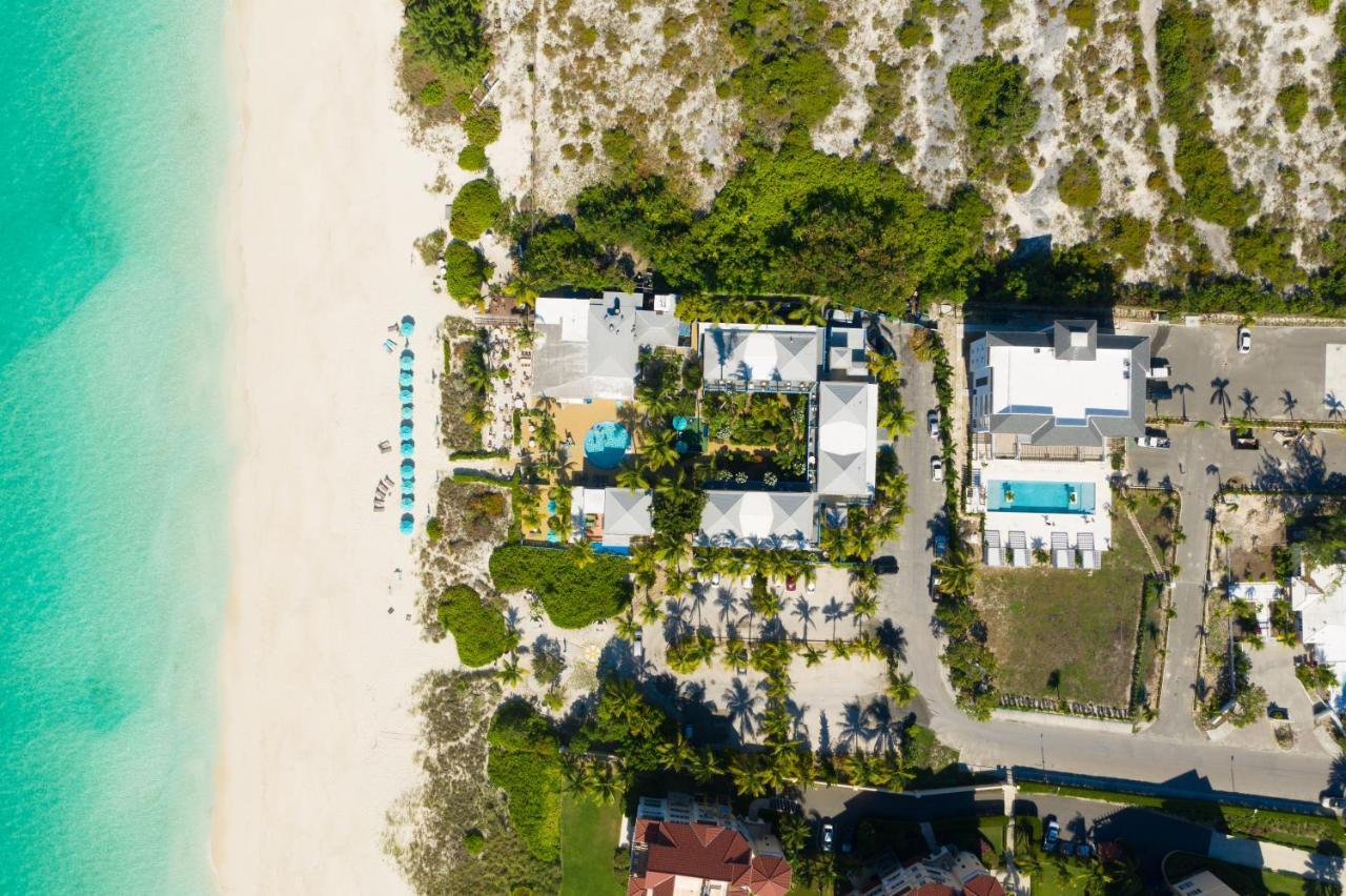 Отель The Tides, Grace Bay The Bight Settlements Экстерьер фото